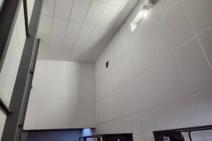 群馬県前橋市 商業施設様 新築工事 ケイカル板貼り