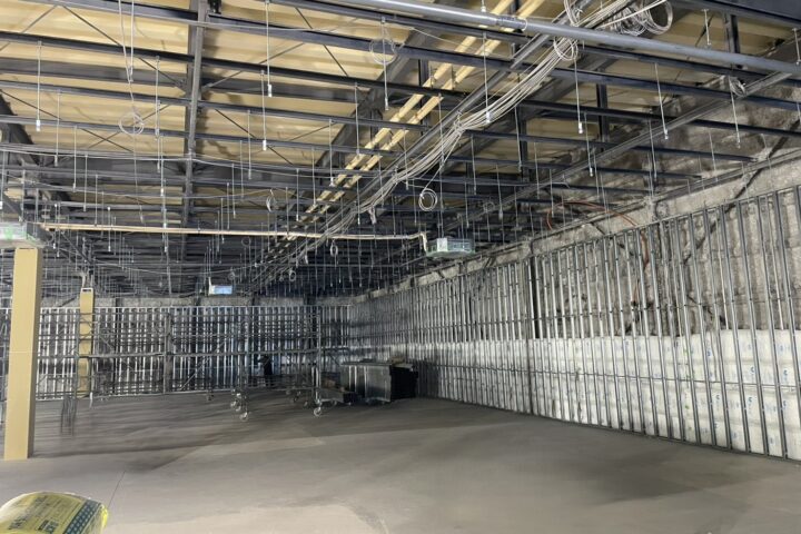 群馬県 薬局様 新築内装・軽天工事